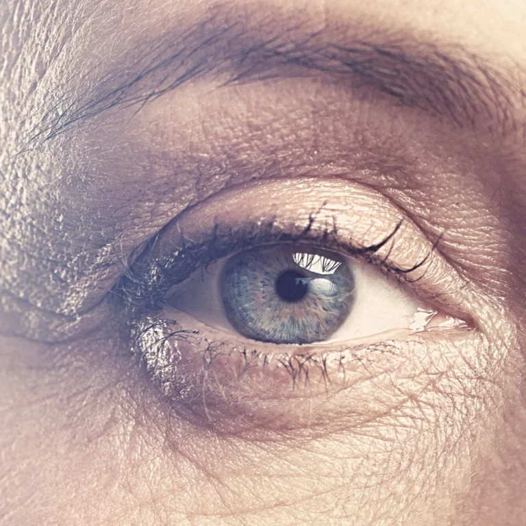 SMILE Eye Surgery : What Is It? What Does It Cost?